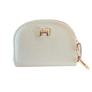 Halston Elegant Cream Leather Coin Purse
